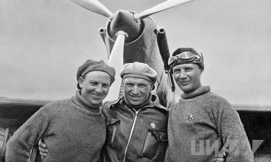 Блистательный триумф отечественной авиации. 80 лет перелетам экипажей В. Чкалова и М. Громова  через Северный полюс в Америку