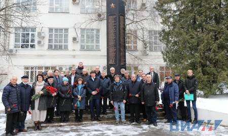 В день рождения ЦИАМ сотрудники отмечены государственными наградами